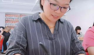 优秀育儿嫂 优秀育儿嫂